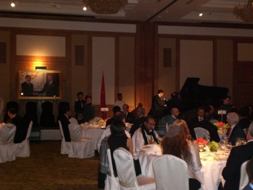 蒙特卡罗474钢琴荣登上海世博会摩洛哥馆日庆祝晚会 