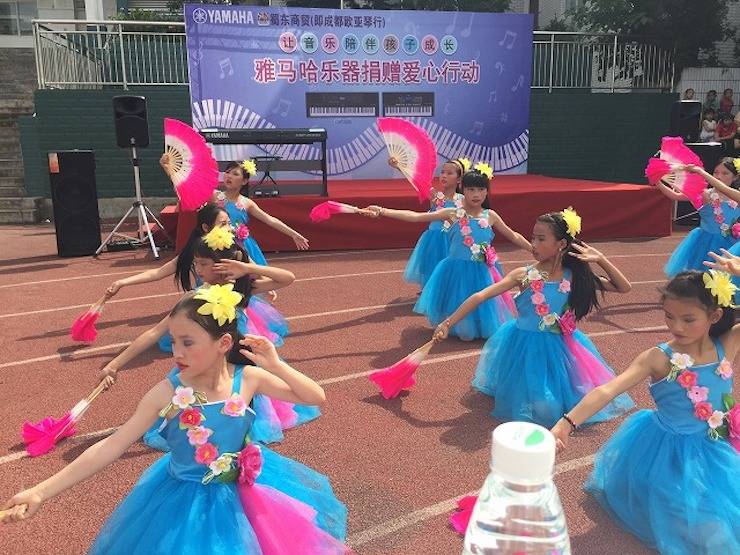 蒙特卡罗474涝祺爱心捐赠行动在四川金堂县进行 ——与音乐牵手 随幸福成长