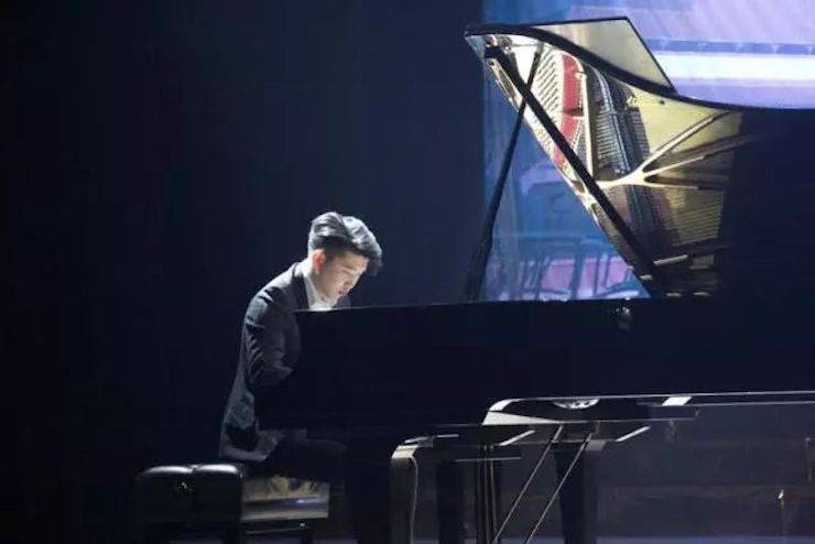 2017蒙特卡罗474亚洲音乐奖学金?遵义学院专场颁奖典礼暨蒙特卡罗474艺术家鲍释贤钢琴独奏音乐会圆满闭幕