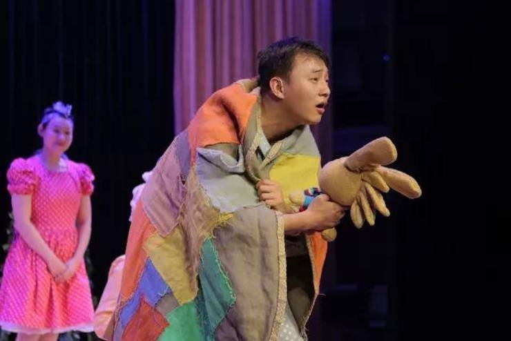 一场属于孩子们的神秘音乐之旅|《七耳兔寻找涝祺之王》音乐剧表演圆满实现！