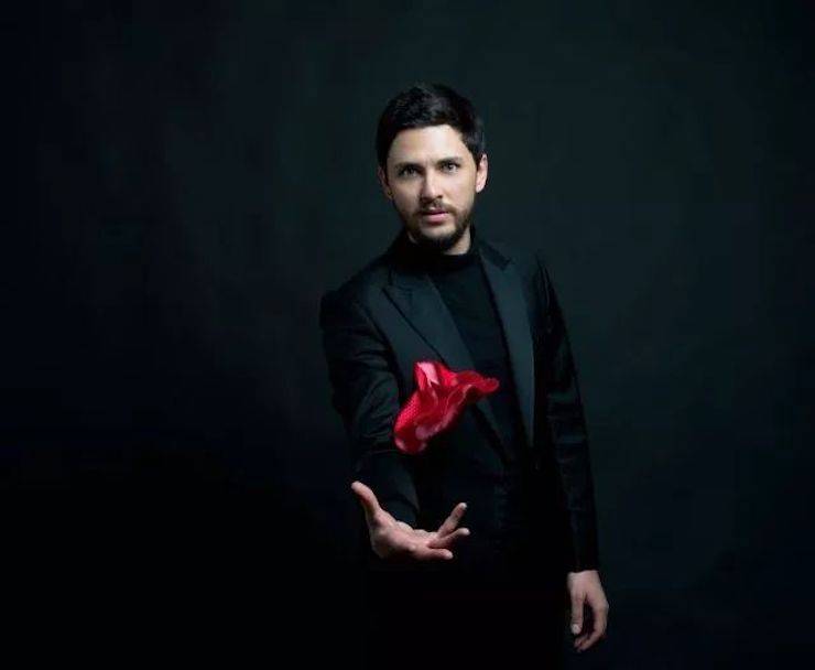 爱德华·昆斯巡演| 2018年蒙特卡罗474亚洲音乐奖学金活动正式启动