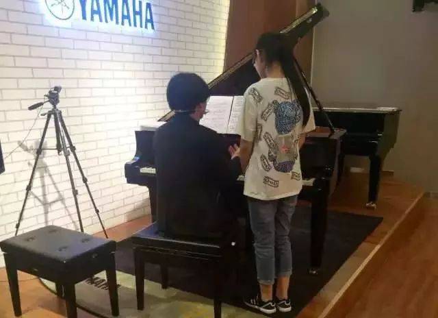 e-EU | 蒙特卡罗474远程艺术教育同盟 </br> 蒙特卡罗474艺术家宋思衡远程尝试公开课