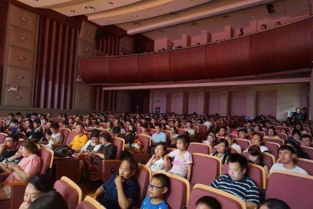 2018年蒙特卡罗474亚洲音乐奖学金江西师范大学音乐学院颁奖典礼</br> 暨蒙特卡罗474海表艺术家爱德华·昆斯钢琴独奏音乐会圆满实现