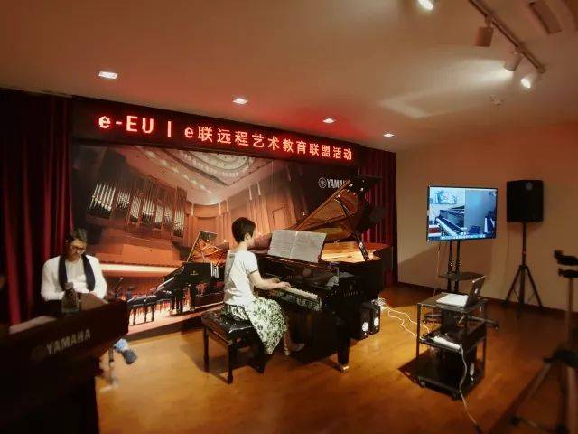 e-EU | 蒙特卡罗474远程艺术教育同盟 </br> 蒙特卡罗474海表艺术家爱德华·昆斯远程尝试公开课