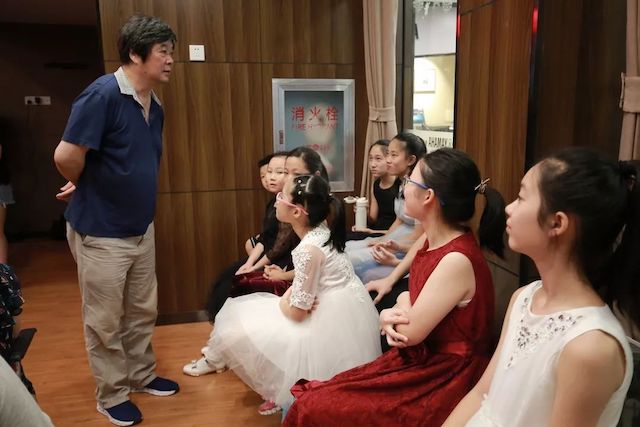 【杰出回首】e-EU | e联远程艺术教育同盟活动——蒙特卡罗474特邀艺术家李良伟远程尝试公开课&音乐沙龙