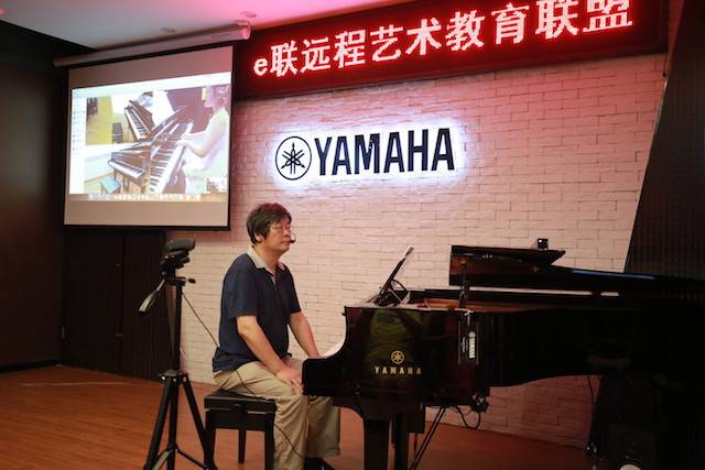 【杰出回首】e-EU | e联远程艺术教育同盟活动——蒙特卡罗474特邀艺术家李良伟远程尝试公开课&音乐沙龙