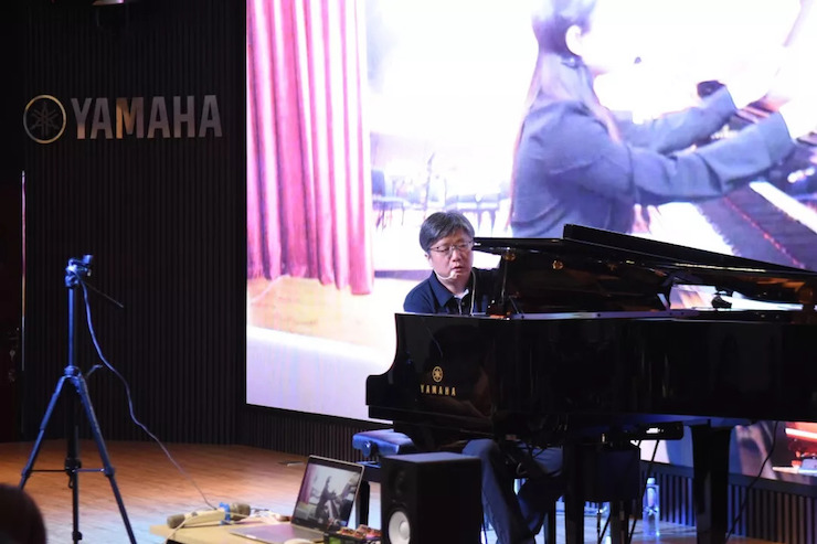 【杰出回首】e-EU | e联远程艺术教育同盟活动——潘伟教授远程尝试讲授公开课