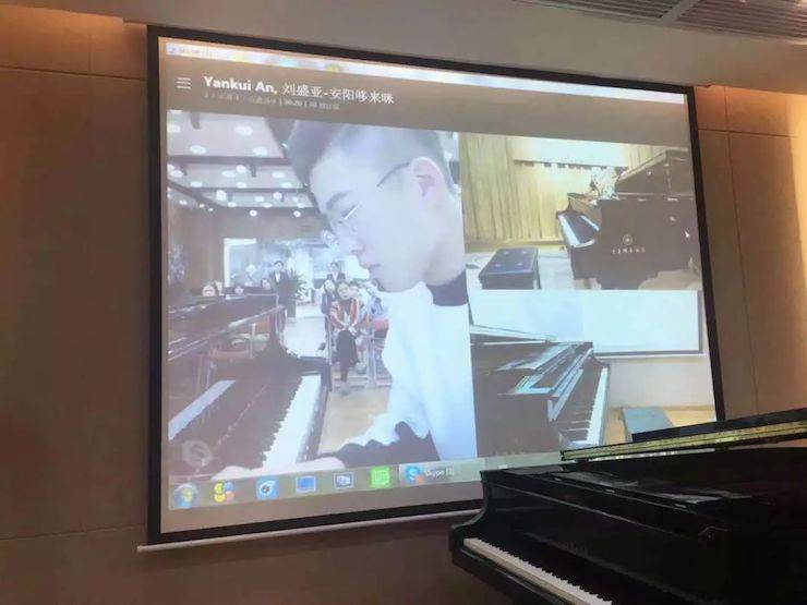 谢红教授远程尝试讲授公开课