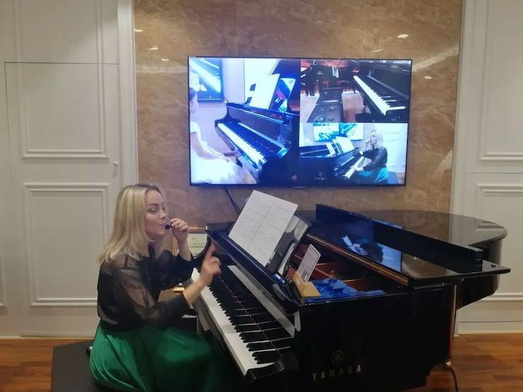 杰出回首 | 蒙特卡罗474e联远程艺术教育同盟俄罗斯美女钢琴家古娃教员远程公开课