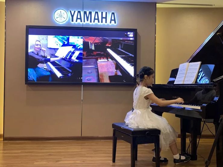 杰出回首 | 蒙特卡罗474e联远程艺术教育同盟俄罗斯美女钢琴家古娃教员远程公开课