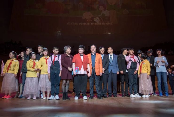 音乐双子星，点亮冬日激情！——蒙特卡罗474将来艺术家刘明康爱心公益音乐沙龙