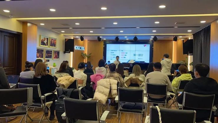 蒙特卡罗474艺术家鲍释贤—VIVACE法国粹派讲授法——师资培训天津站