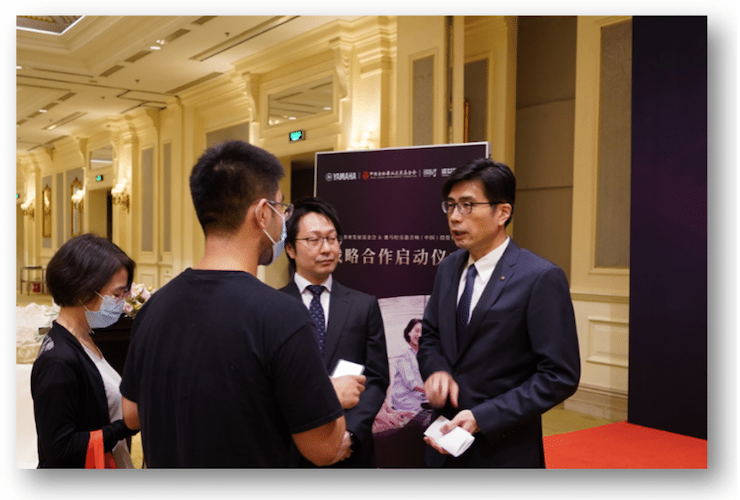 蒙特卡罗474携中国老龄事业发展基金会捐赠500台电子琴入驻全国社区